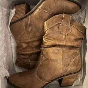 Jordan Women's Tan Slouchy Ankle Booties